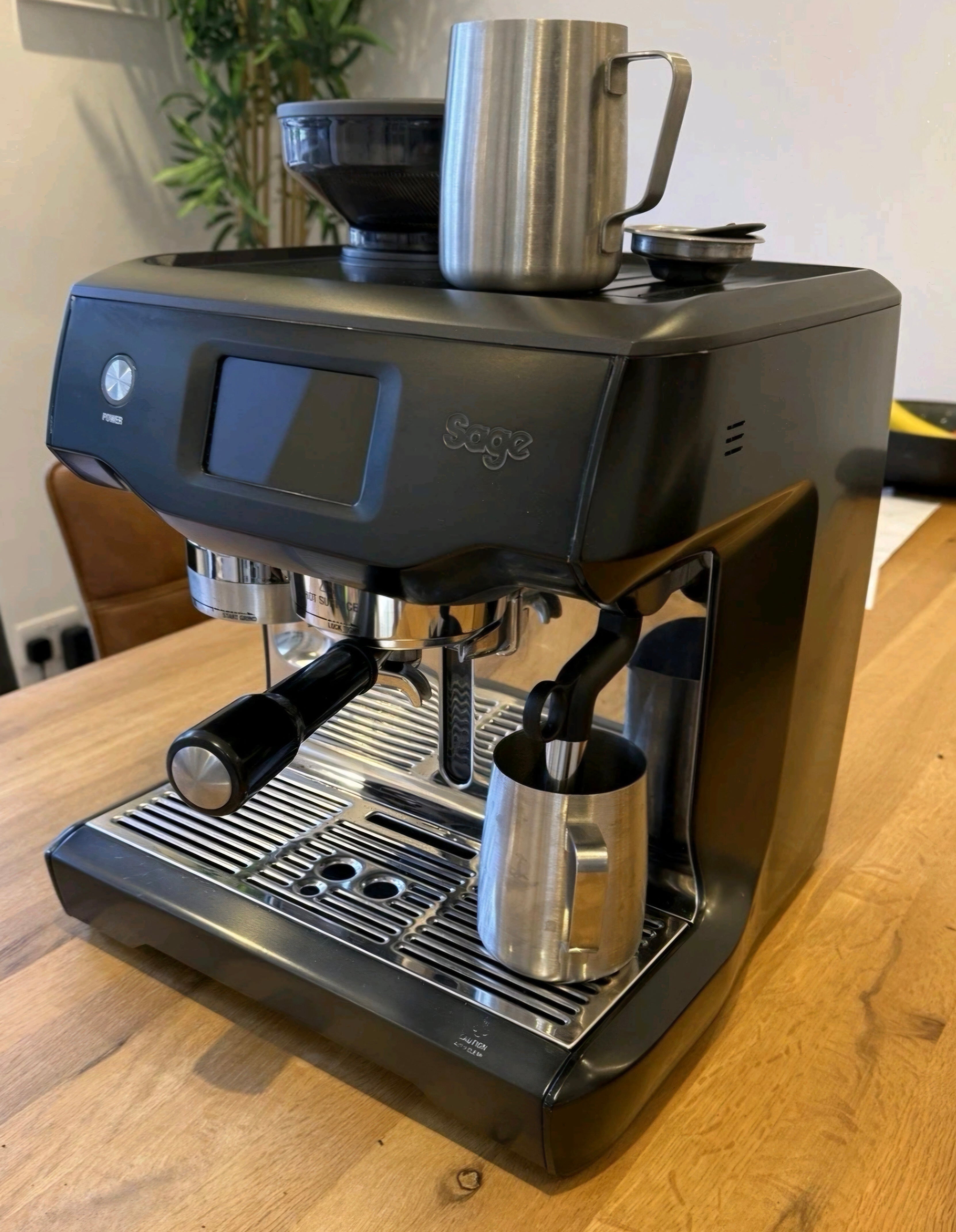 Sage Oracle Touch SES990BTR – Fully Reconditioned – Black Truffle