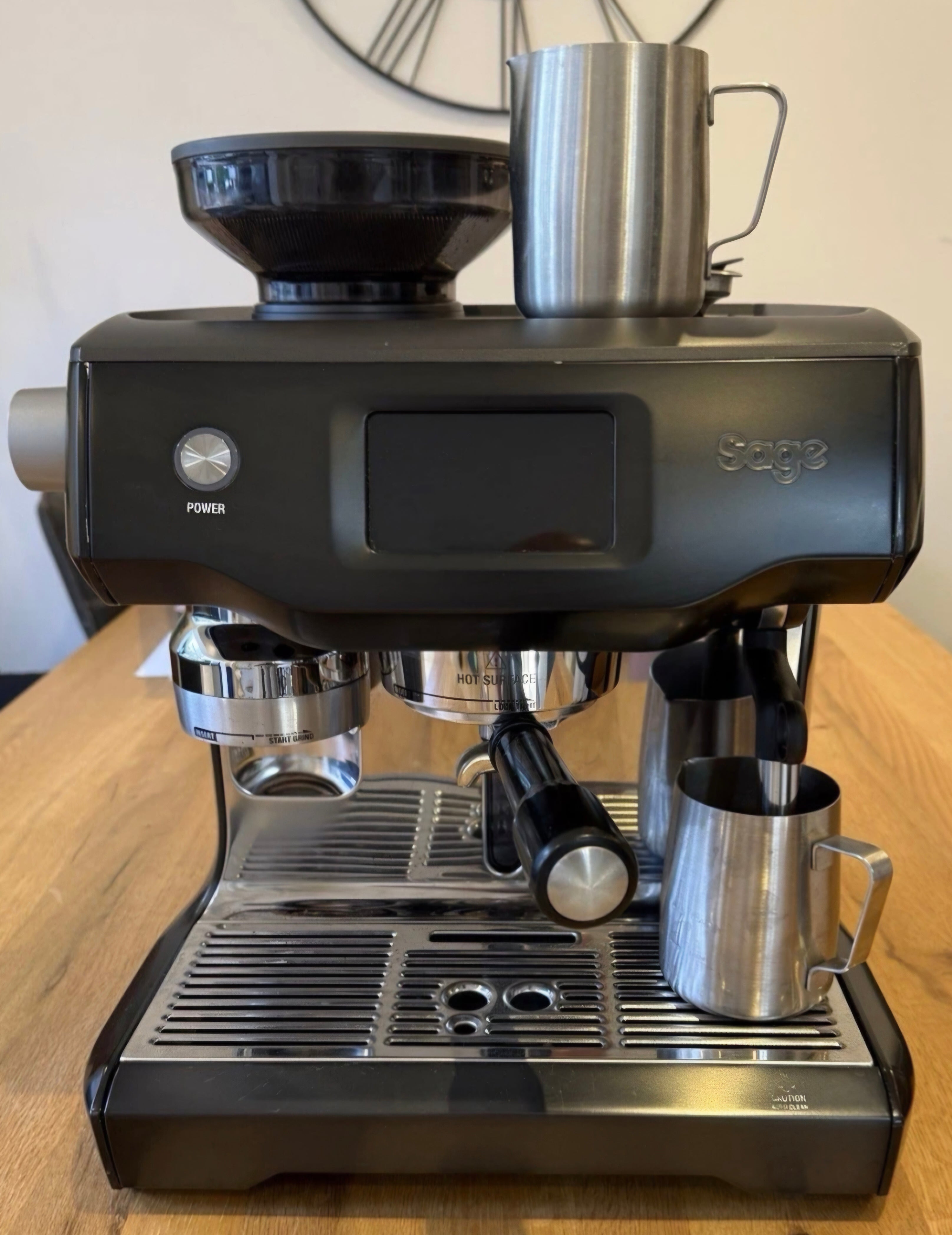 Sage Oracle Touch SES990BTR – Fully Reconditioned – Black Truffle