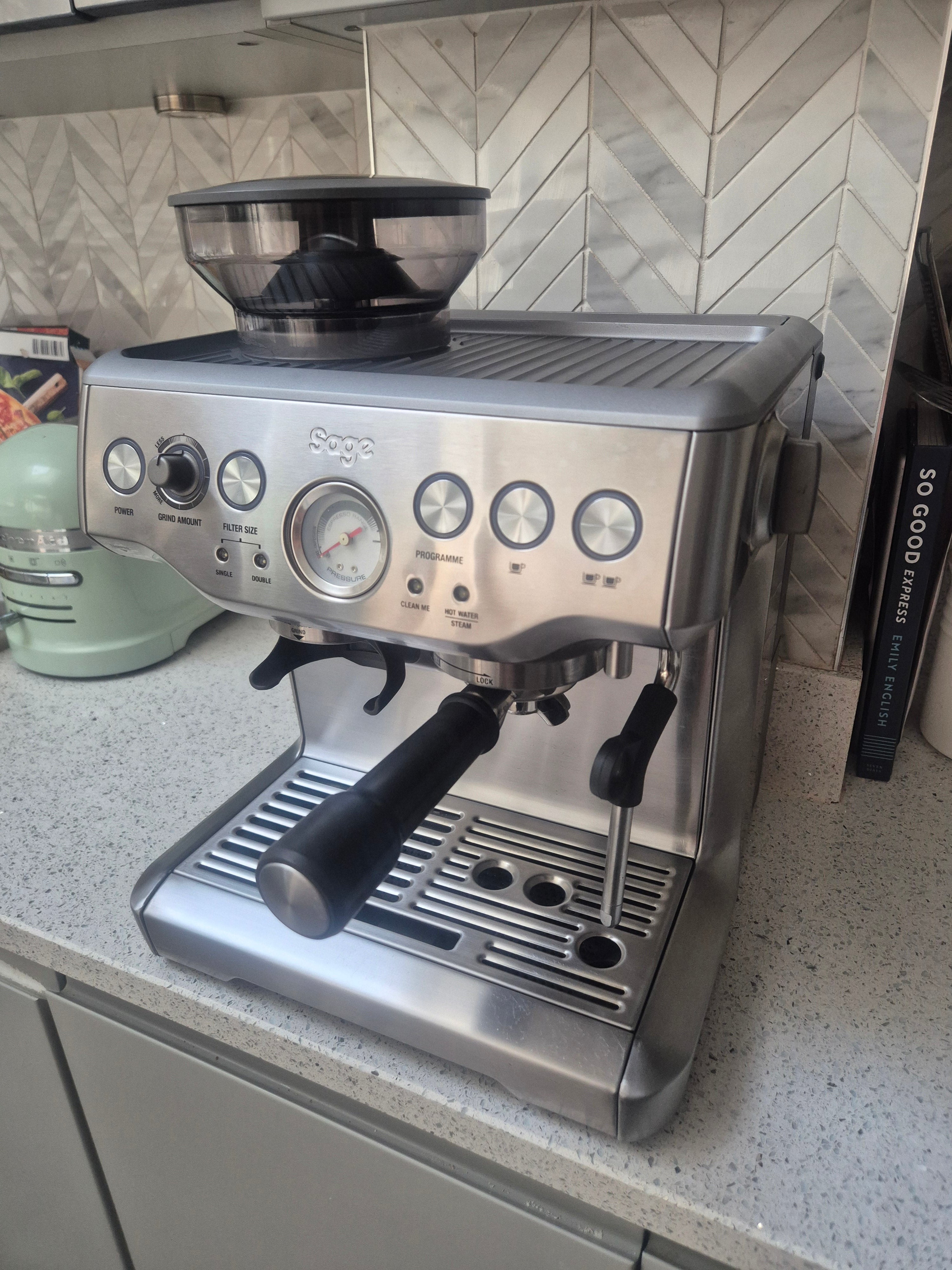 Sage Barista Express™ – Fully Refurbished | Brushed Stainless Steel
